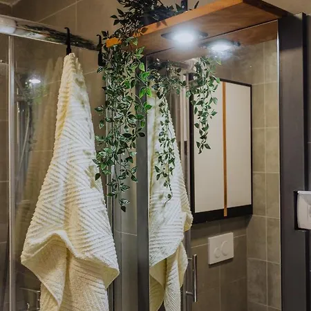 Apartment Divcinova Moderan A10 Divcibare