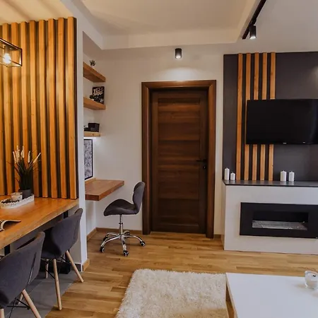 Apartman Divcinova Moderan A10 *