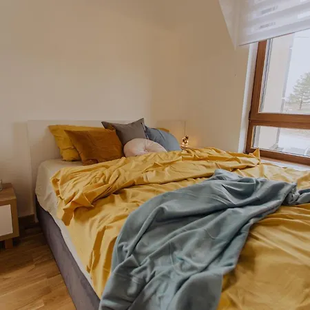 Apartment Divcinova Moderan A10 Divcibare