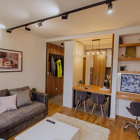 Divcinova Moderan A10 * Divčibare