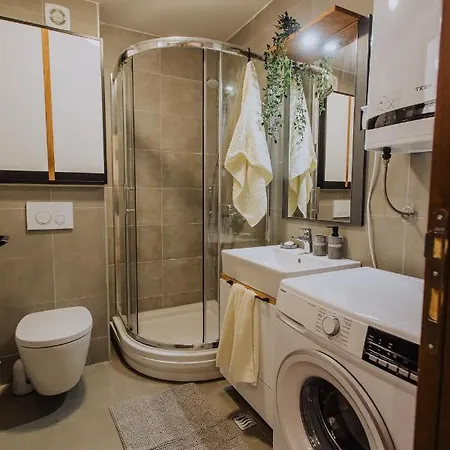 Divcinova Moderan A10