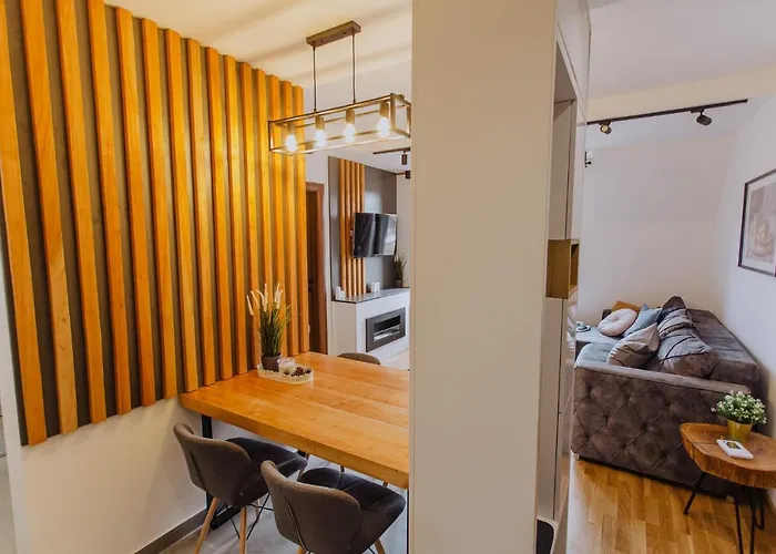 Divcinova Moderan A10 Apartament *